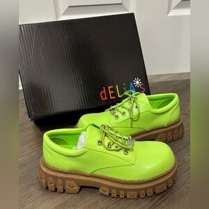 NIB Dolls Kill / dELiA*s Green & Brown Teen Craft Oxford Shoes